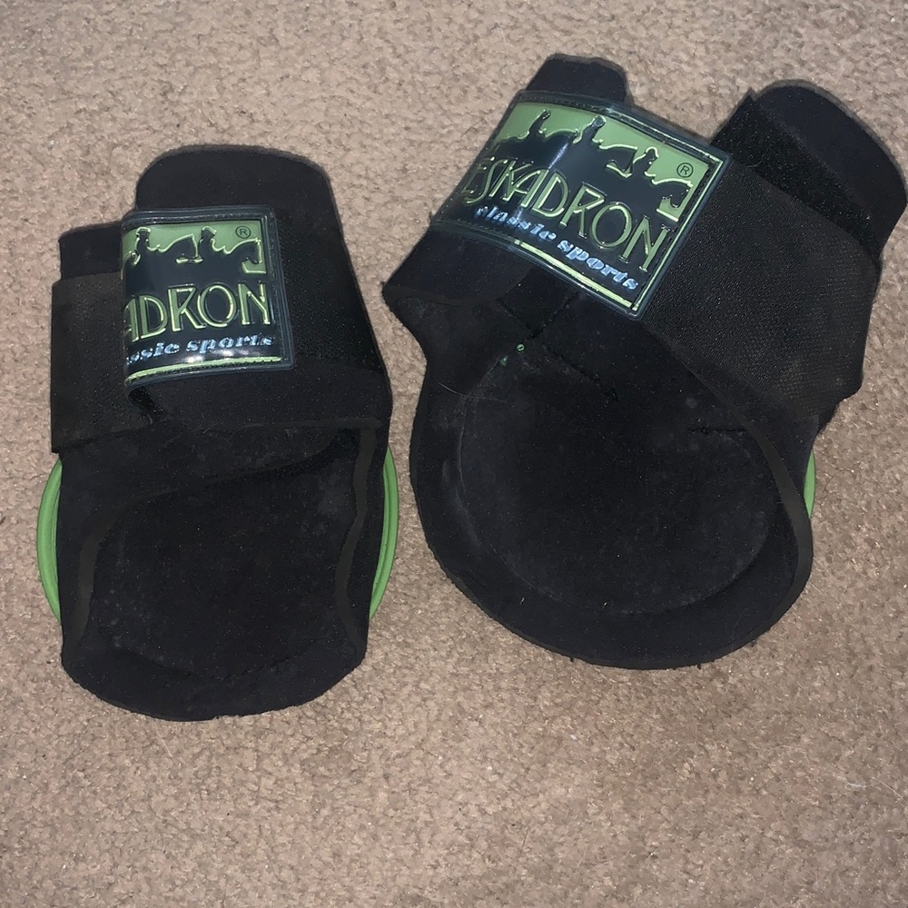 Eskadron Green Equestrian Horse Boot - Picture 2 of 4
